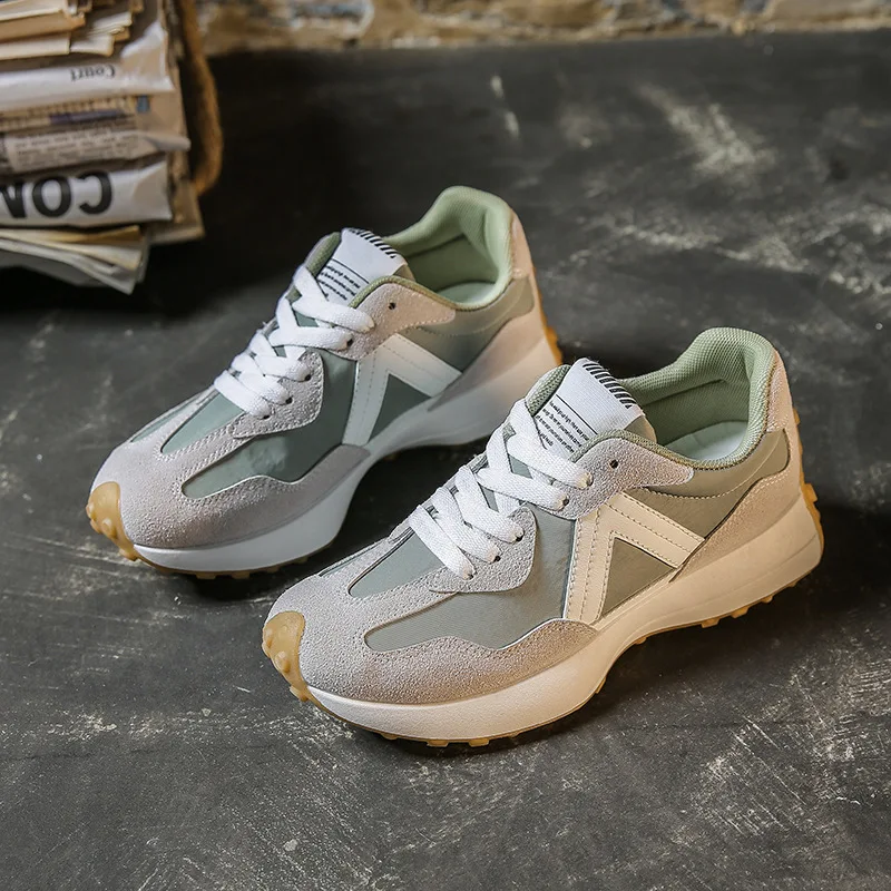 

New Ladies Breathable Sneakers Suede Casual Shoes Men and Women Canvas Running Shoes Increase Men's Shoes Fashion Women's Shoes