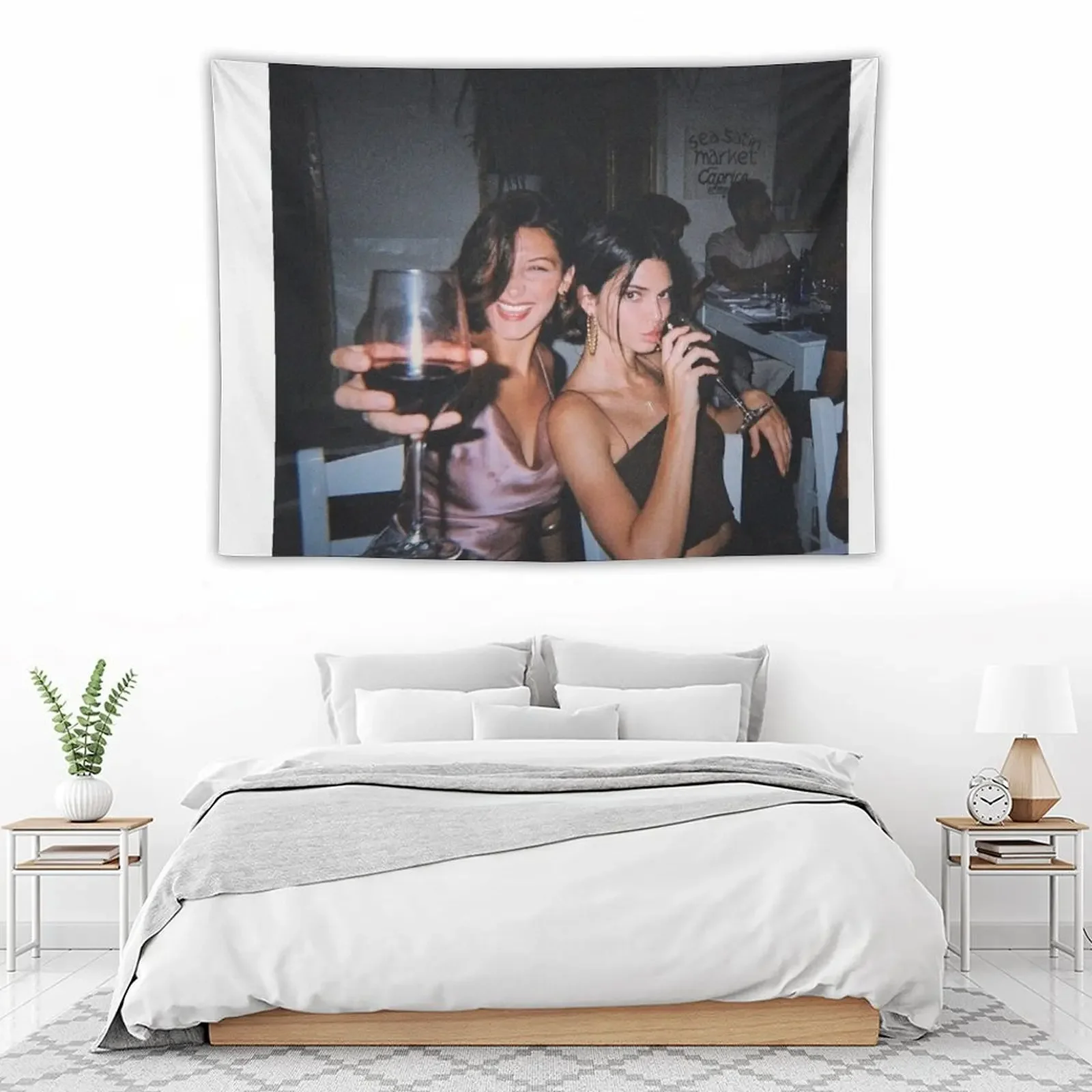 Гобелен Кендалл Дженнер и Белла Хадид домашние украшения эстетические вещи для