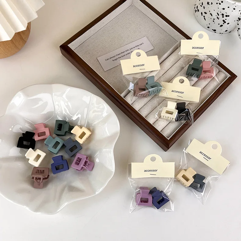 

NEW 2pcs/lot Women Hair Clip Claws New Solid Sweet Hairpins Barrette Crab Hair Clips Headwear for Girls Hair Accessories