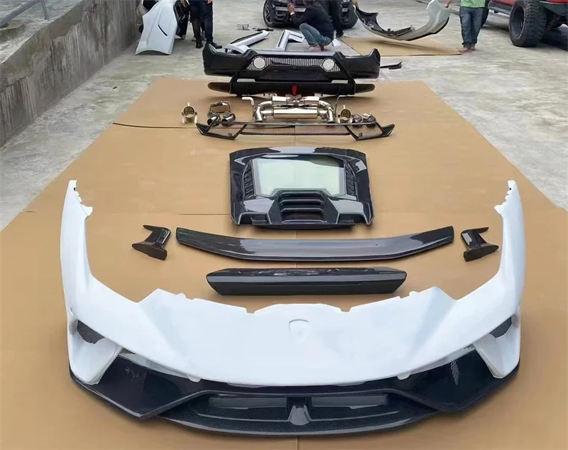 Передние и задние бамперы из сухого углеродного волокна в стиле P выхлопной