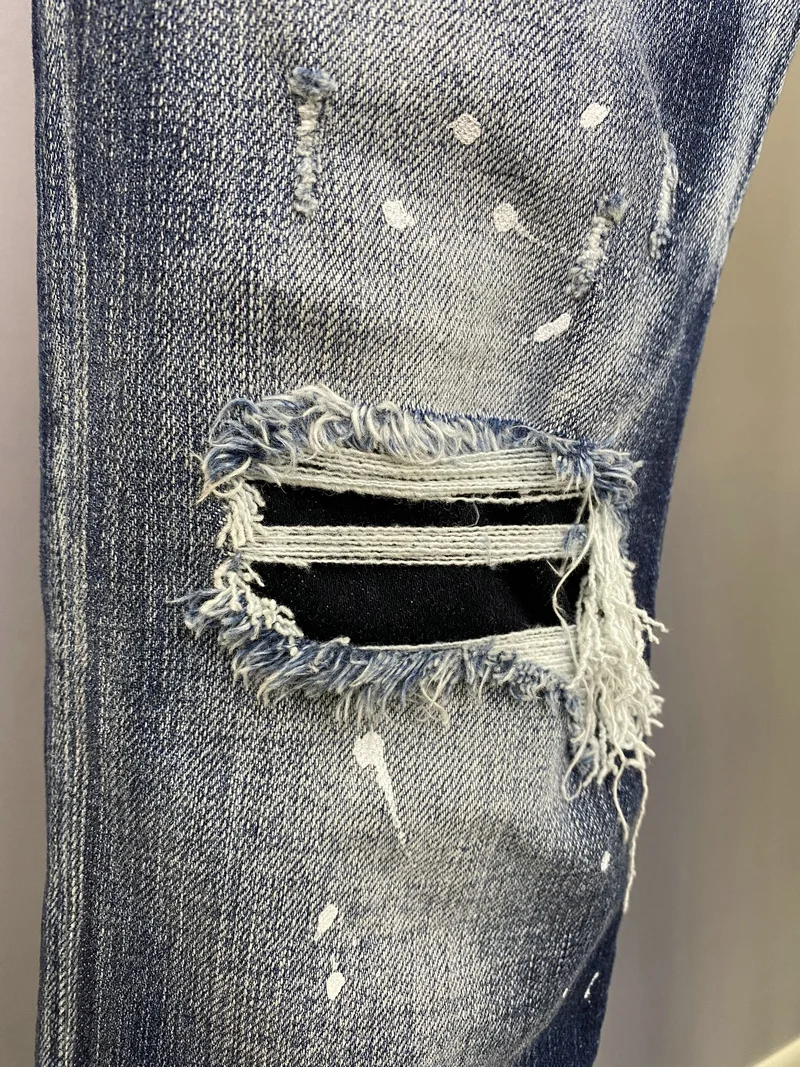 NEW Men‘'s Dsquared2 Buttons Jeans Ripped For Male Skinny  Pants Men's Denim Trousers Top Quality Slim Jeans 9826