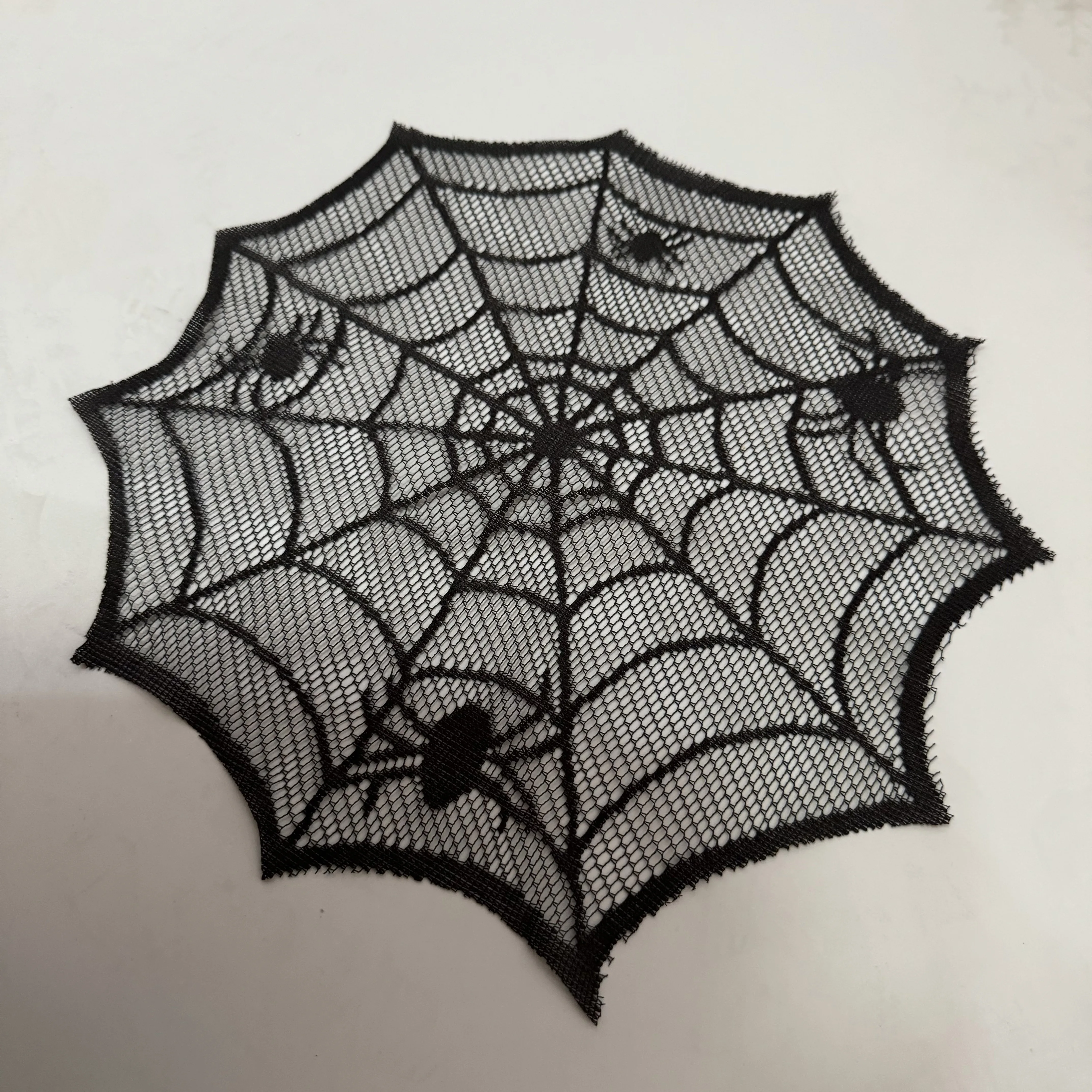 Диаметр 30 см Искусственная черная подстилка одноразовая для стола в виде паука