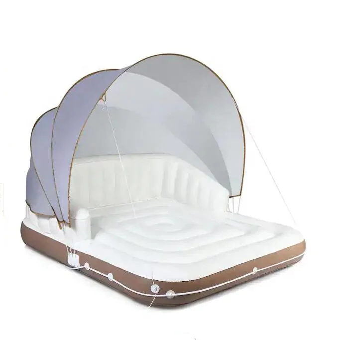 Island With Retractable Canopy