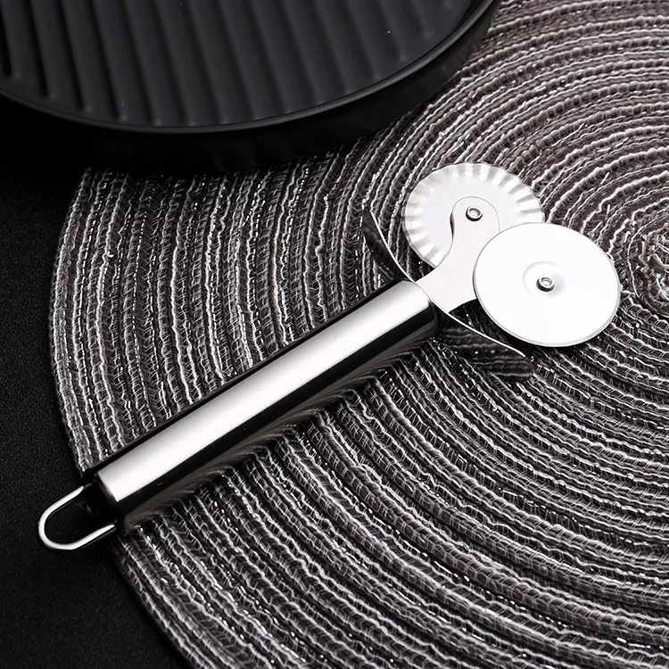 

Kitchen Gadgets Stainless Steel Dual Wheels Pasta Cutter Maker Dough Slicer Pastry Ravioli Pizza Cutters Noodle Making Tools