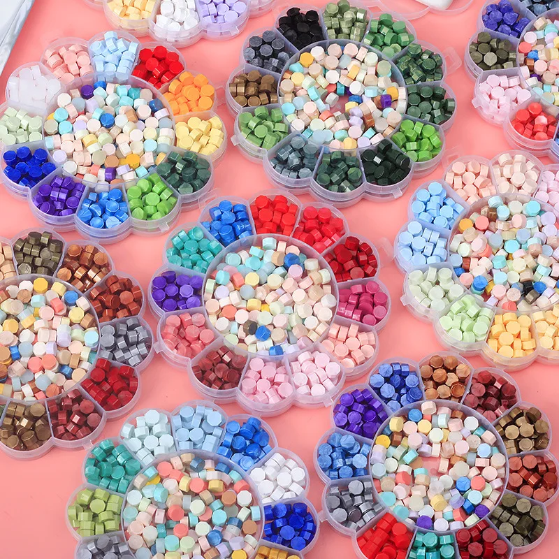 

450pcs Sealing Wax Seal Stamp Wax Beads for Lovers Craft Happy New Year Gift Wedding Invitation Envelop Gold Stamper Colorful