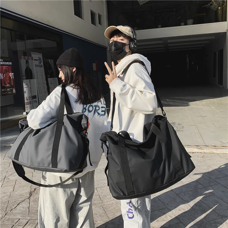 

2022 Waterproof large Women travel bags Dry Wet Separated Men gym bag Casual big duffle bag for men New Oxford black Sports bag