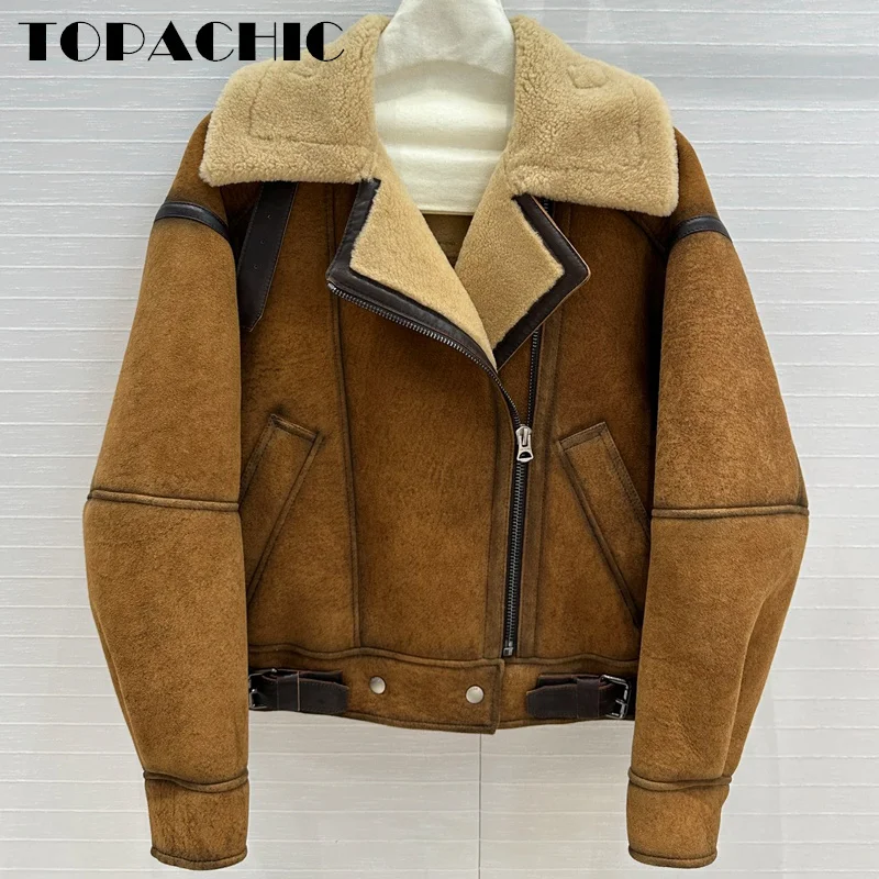 Женская короткая куртка TOPACHIC теплая из коровьей замши контрастных цветов с