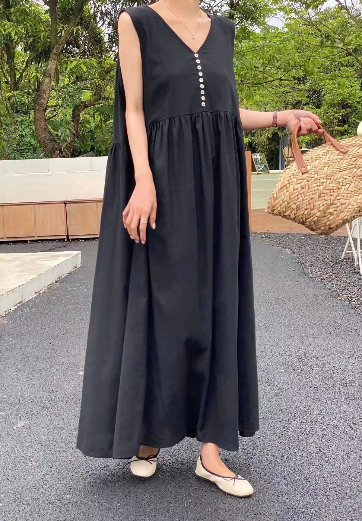 

Minimalist Dress Pullover Loose Slim Korean New French Sleeveless V-neck Dress Tank Skirt Elegant Dress