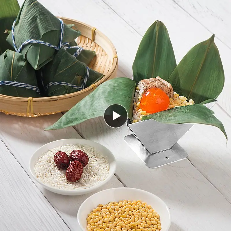 

Stainless Steel Triangular Rice Ball Sushi Dumpling Mould DIY Tools Rice-pudding Baking Molds Kitchen Accessories Baking Tools