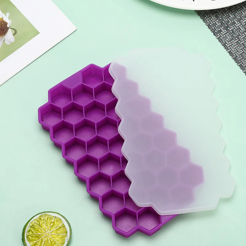 

Ice Cube Trays with Lids 2 Pack, Silicone Ice Cube Mold Flexible Easy Release Small Square Ice Tray Cavities Food Grade