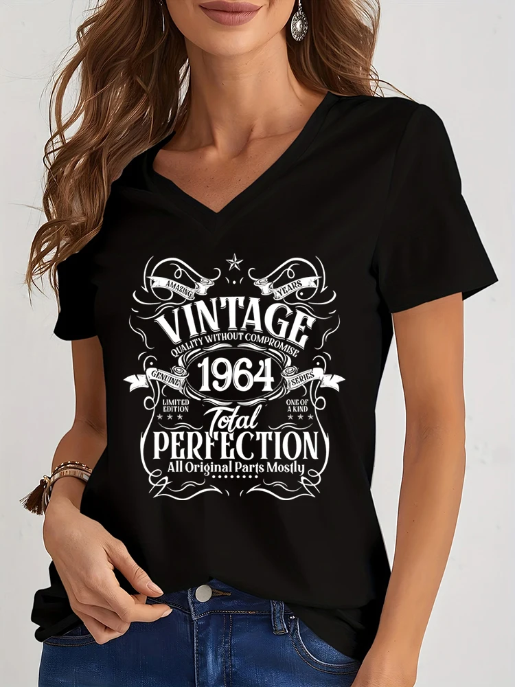 

Женская Винтажная футболка с коротким рукавом, Повседневная Свободная черная футболка с принтом «абсолютное совершенство» и V-образным вырезом, лето 1964