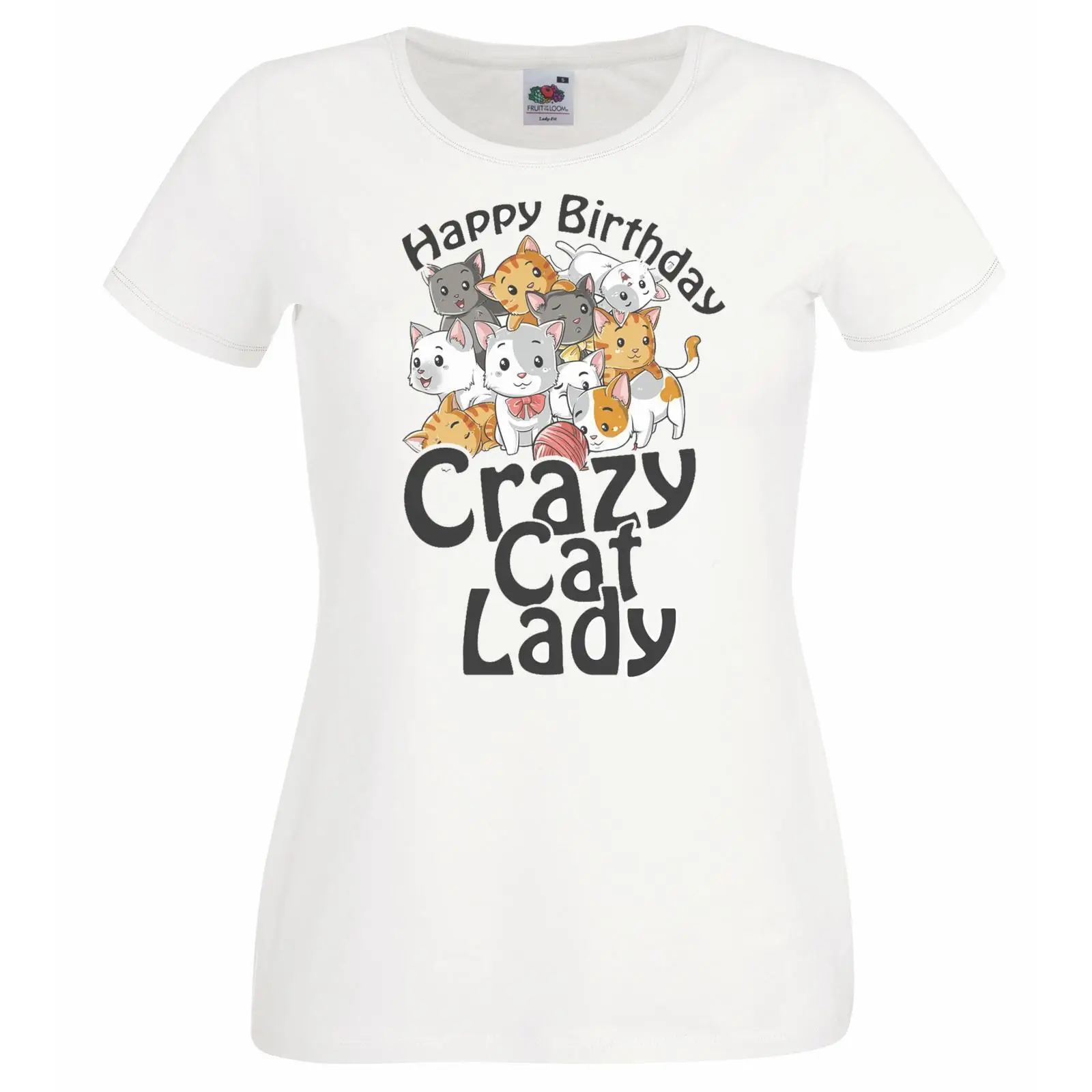 Женская белая футболка с изображением кошки на день рождения