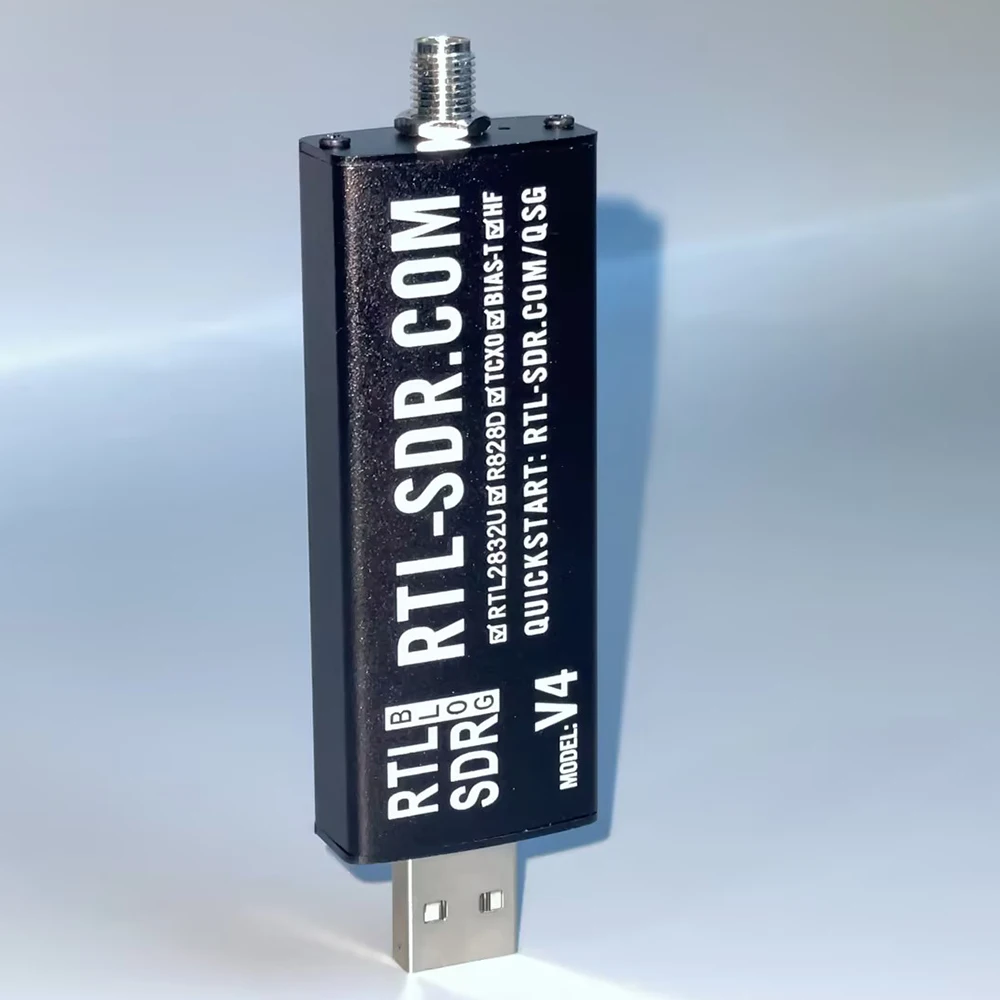 Фото SDR-V4 Blog RTL SDR V4 R828D RTL2832U 1PPM TCXO SMA RTLSDR Программируемое радио с многофункциональной антенной №2