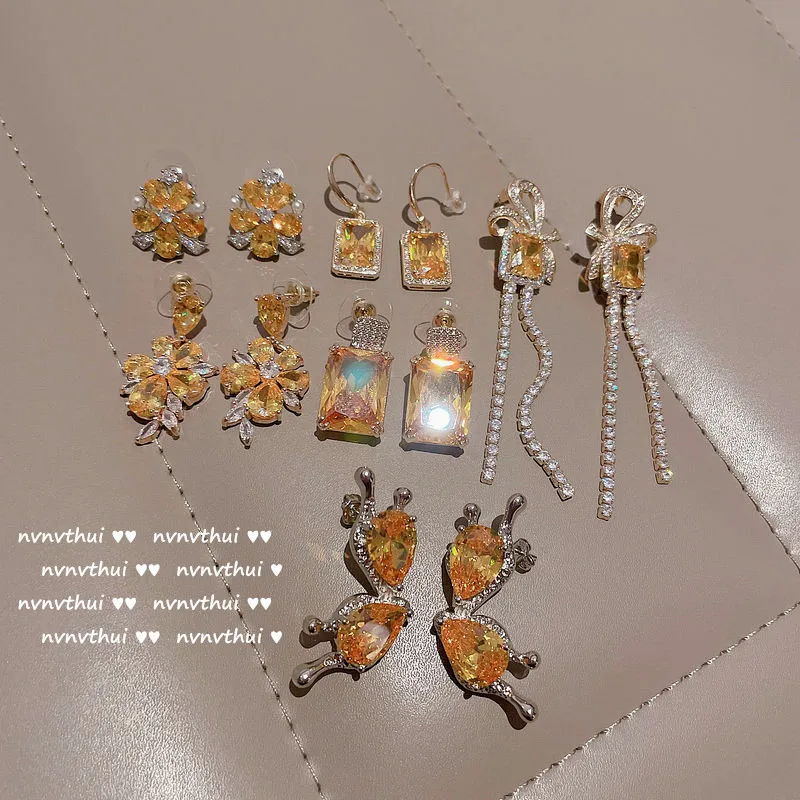 

Bright Goose Yellow Gem Bow Eardrops Plated 18K Gold Multi-Cut Zircon Flower Pea Earrings Rectangular Earrings korean fashion
