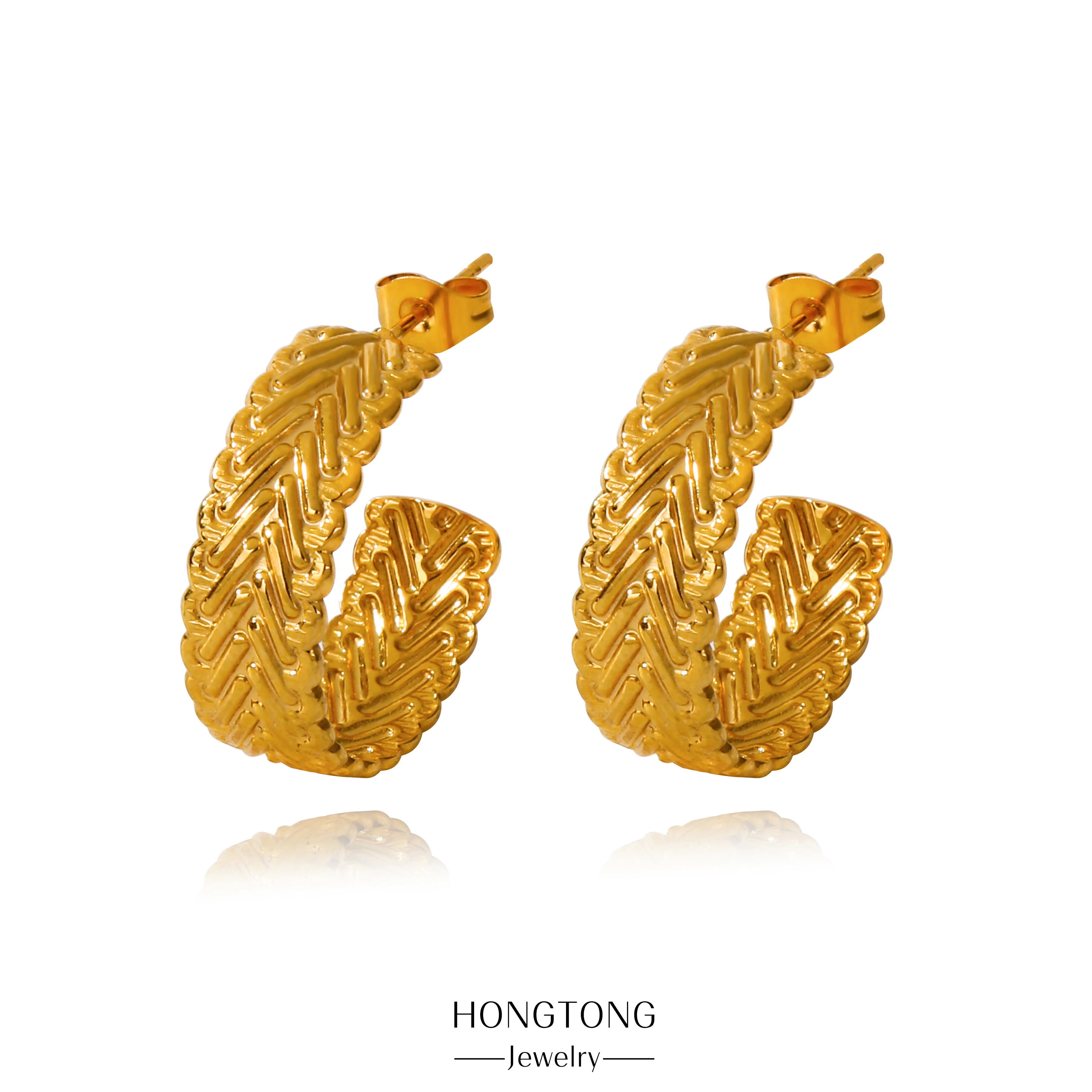 

HONGTONG Classic 18K Gold Color Hoop Earrings For Women Punk Hip Hop Geometric Huggies Earring Jewelry