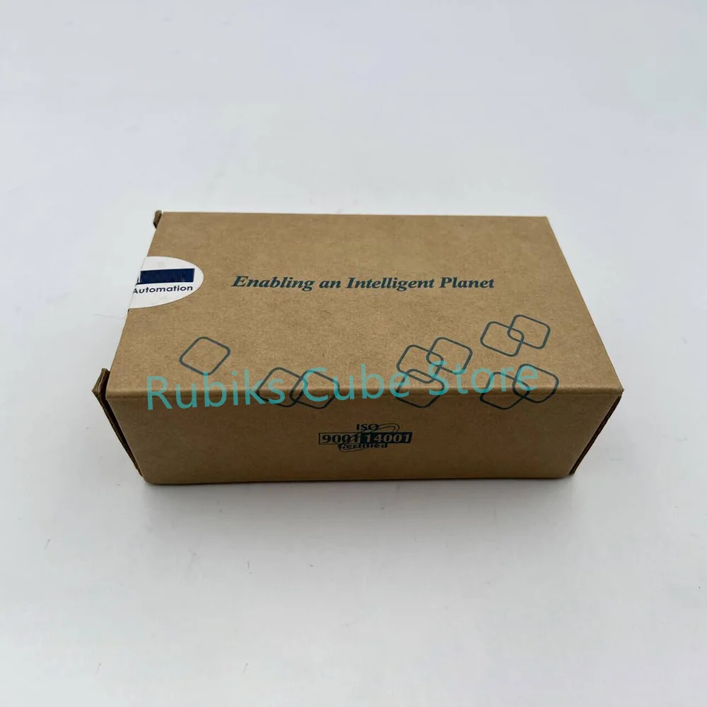 Совершенно новый для 8-канального модуля сбора аналоговых входов ADVANTECH ADAM-4017