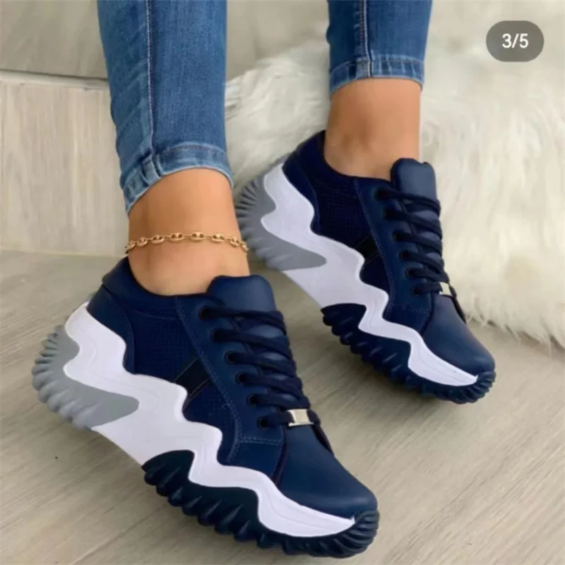 2023 Style Women's Boots Solid Color Light Mouth Women's Casual Platform Sneakers Summer Thick Sole Large Canvas Casual Shoes
