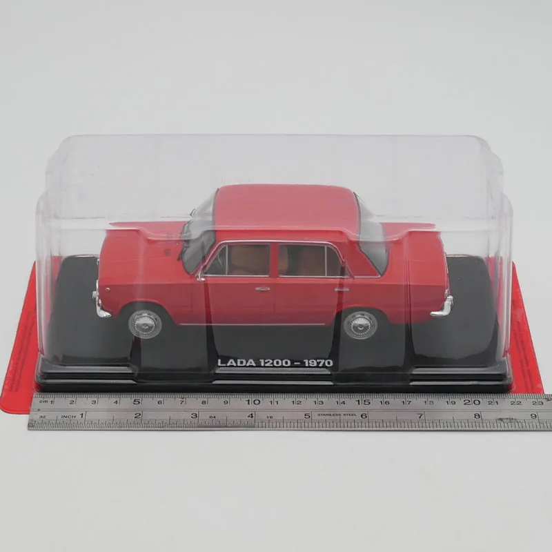 Ixo 1:24 Масштаб литья под давлением сплава 1970 Лада 1200 игрушки модель автомобиля