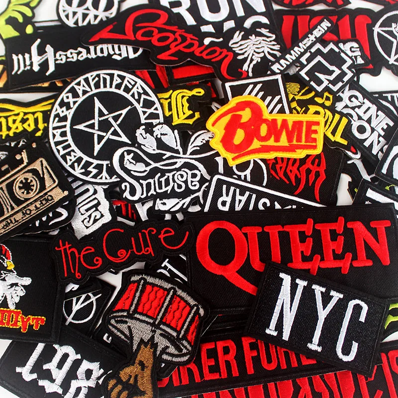 Аппликация для одежды куртки рюкзака с вышитыми буквами |