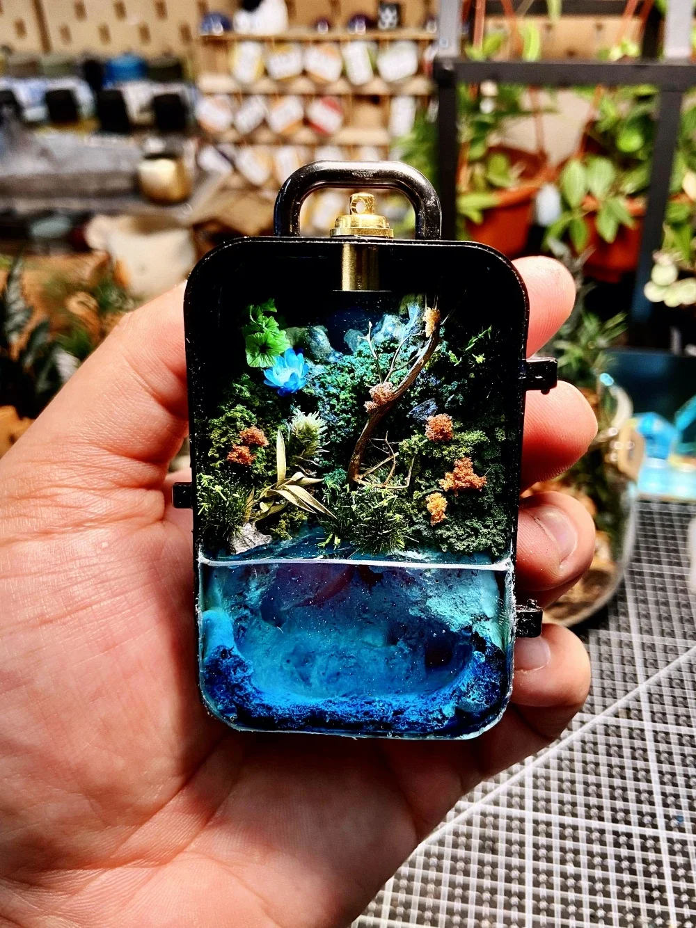 Миниатюрная металлическая статуэтка &quotТропический лес&quot