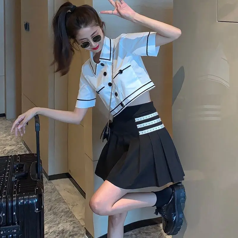 

Two piece set spring new vintage short shirt + high waist pleated simple a-word fashion Skirt Set women