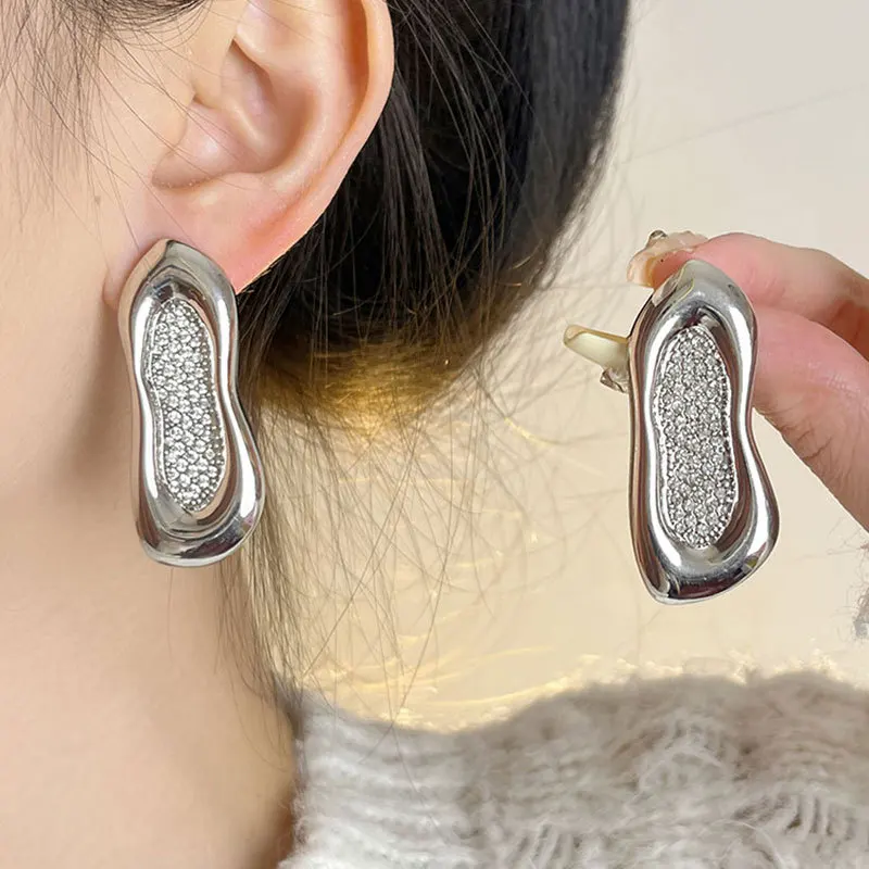 Преувеличенная форма уникальная легкая роскошь элитный темперамент простые