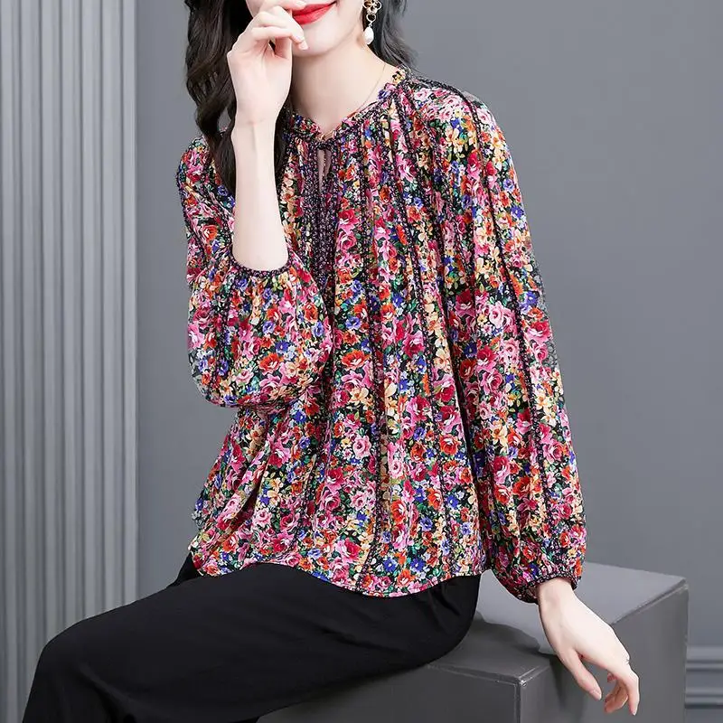 

Casual blouse high-end big brand silk shredded blouse women's spring 2022 new age-age mother high-grade silk o neck shirt