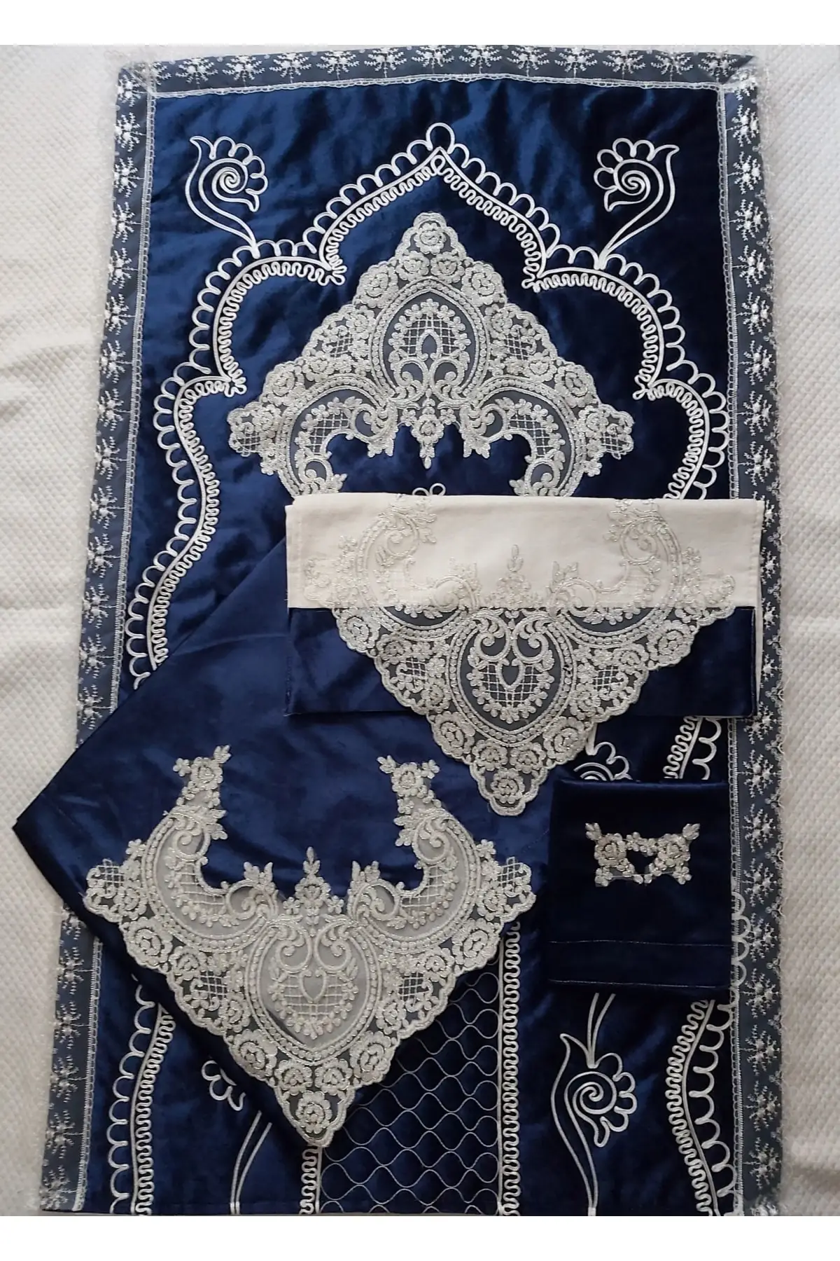 Navy blue 4 Piece Velvet Fabric Çeyizlik Groom Set Prayer Rug Carpet & Rug Mat Home Furniture
