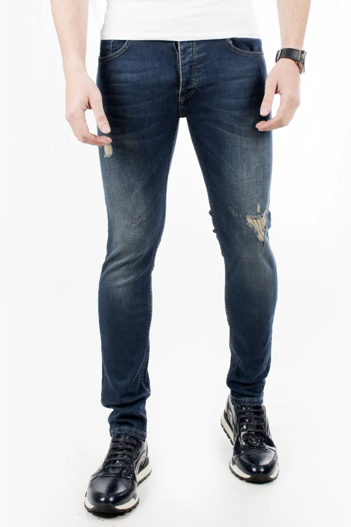 

DeepSEA Ripped Modeled Ground Lycra Narrow Cut Jeans Pants 1801879