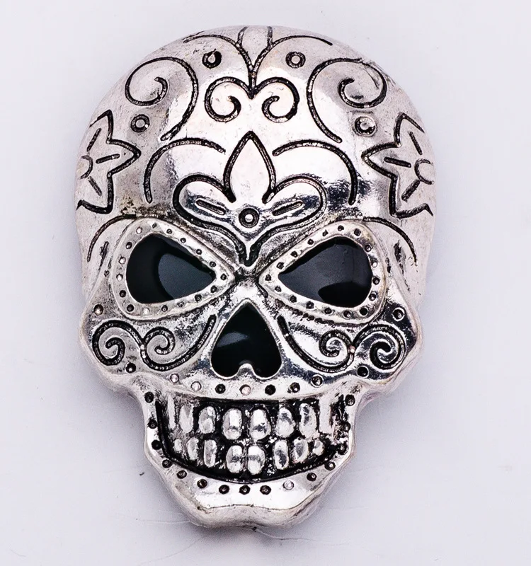 Винтажная резная брошь в стиле панк с гримасом на лацкан форме черепа Хэллоуин