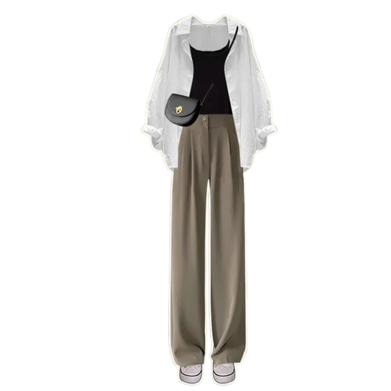 Рисунок 6 - Женский комплект из трех предметов