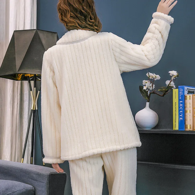 Winter Pajama Set Women Flannel Fleece Warm 2pcs Sleep Suit Pajams Winter Thicken Nighty Thermal Nightwear Pyjama Set Sleepwear