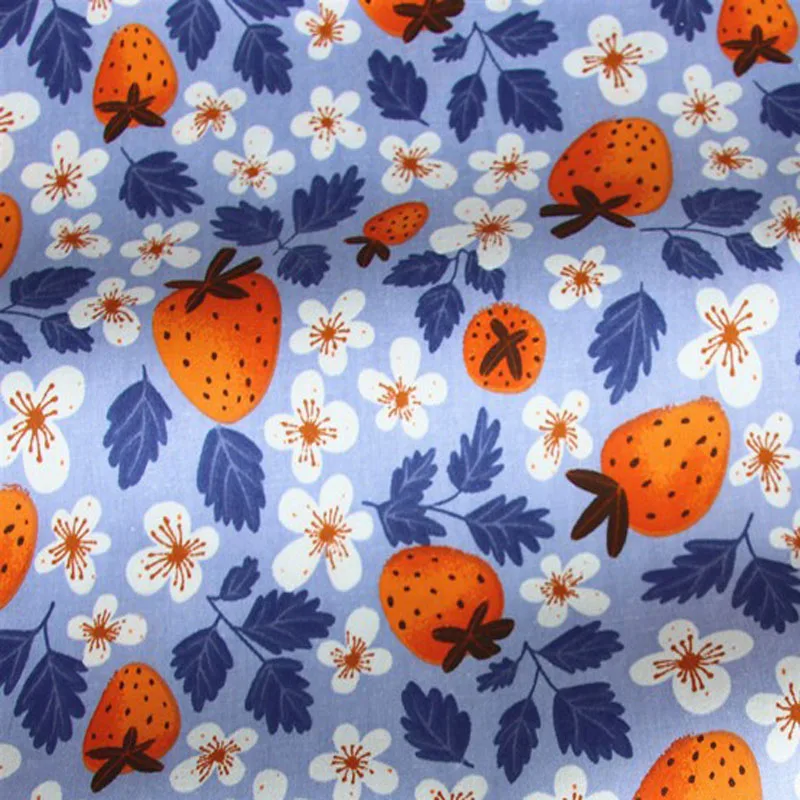 Яркая хлопковая твиловая ткань с принтом клубники 100% хлопок