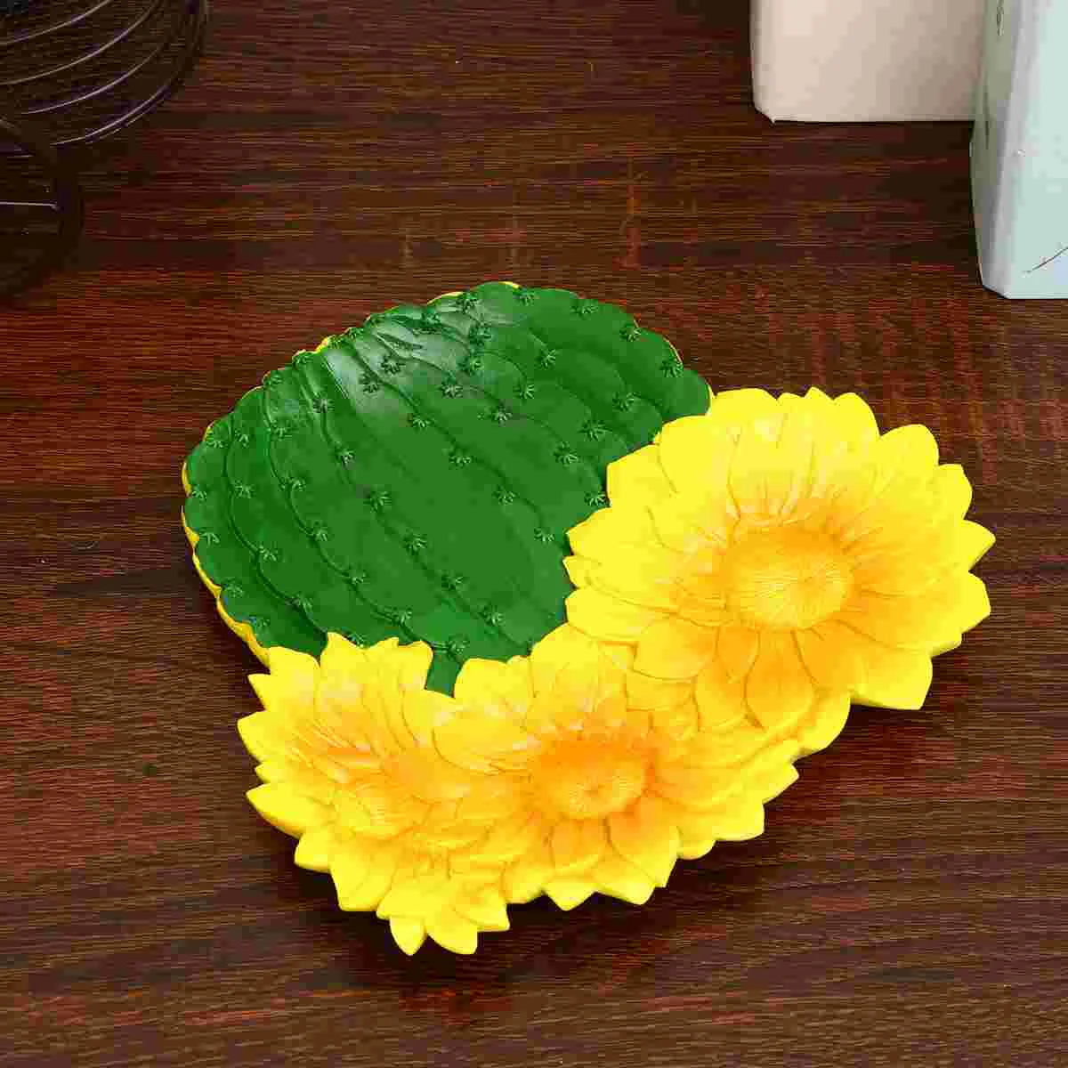 

1Pc Serving Tray Creative Durable Dessert Tray Dried Fruit Plate Serving Tray for Dessert Dried Fruit