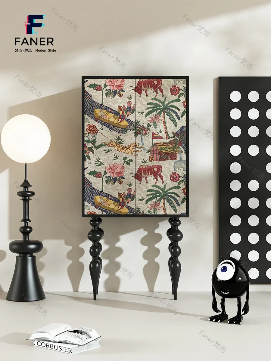 Средневековый крем ветер гостиная спальня шкаф из массива дерева встроенное