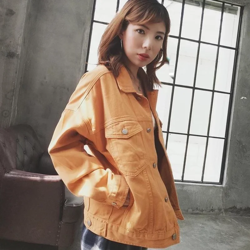 

Модная Джинсовая куртка для женщин, повседневная Короткая свободная джинсовая куртка с лацканами и длинным рукавом, женская элегантная куртка, новинка 2023, фиолетовый, красный