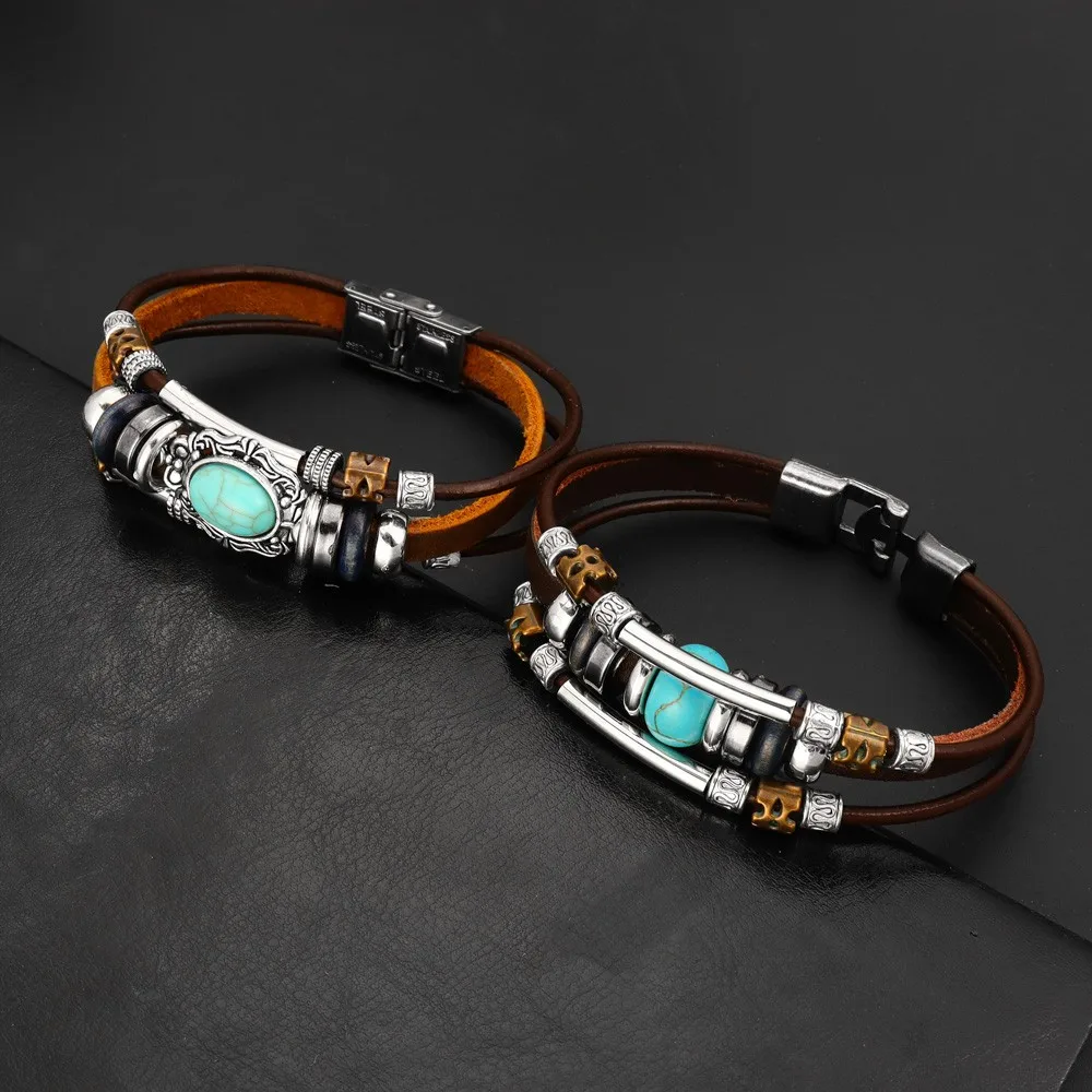 Кожаный браслет ручной работы с бусинами