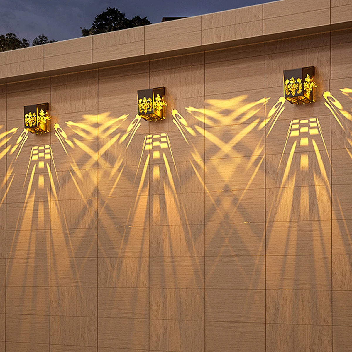 

Retro Solar Wall Light Outdoor LED Solar Fence Light Metallic Hollow Projection Fairy Lights Garland Garden Decoration Lamp