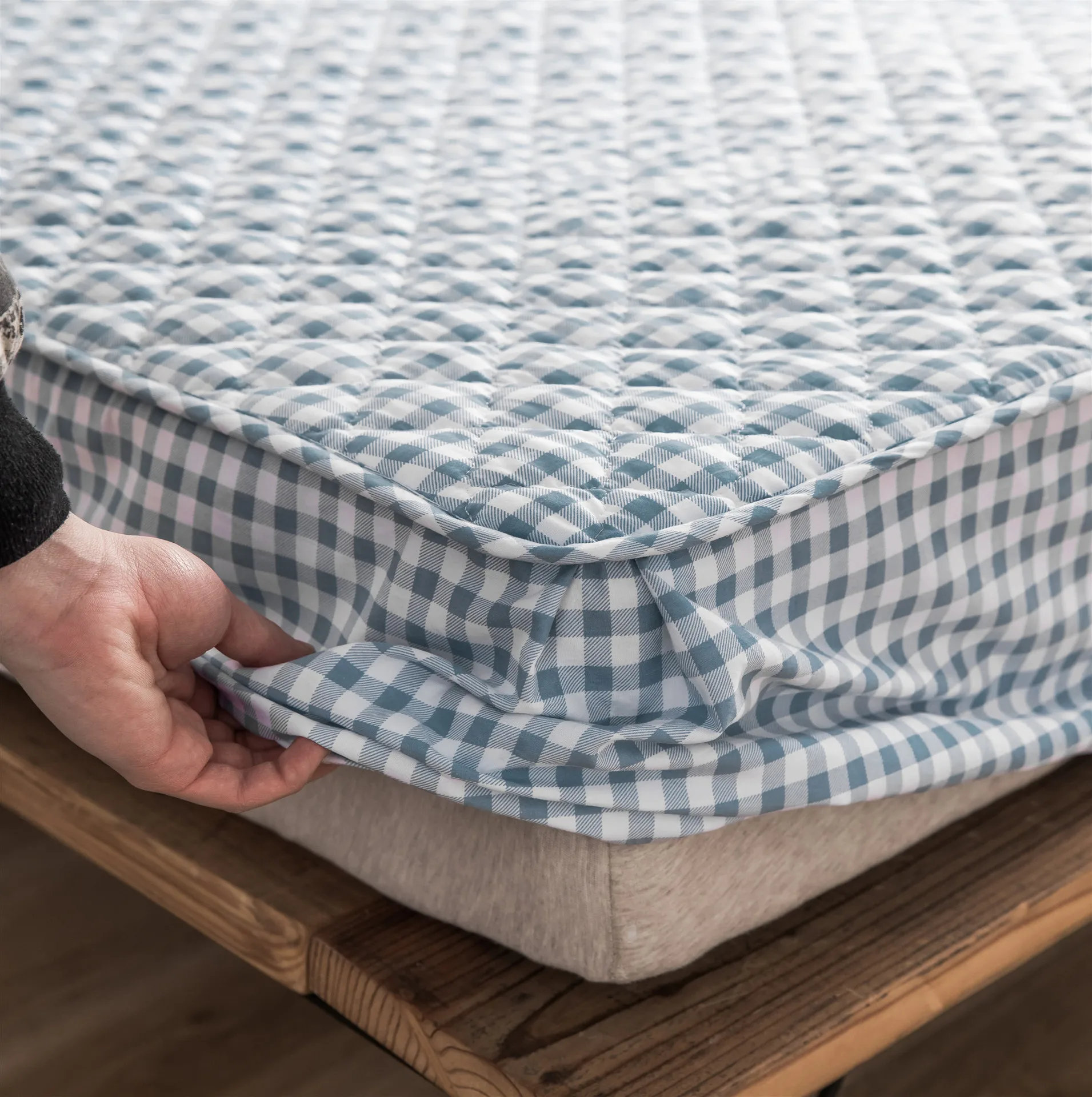 

Mattress Cover 100% Cotton Fabric Quilted Mattress Protector Thicken King Mattress Pad For Bed Anti-mite Twin Bed Mattress Cover