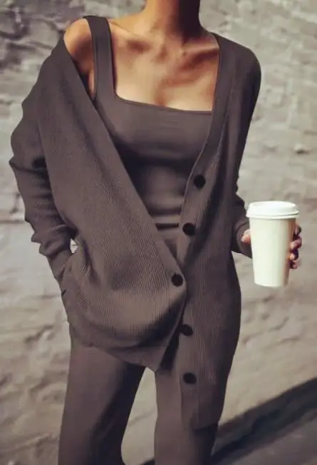 Женский трикотажный комплект-тройка с длинным рукавом