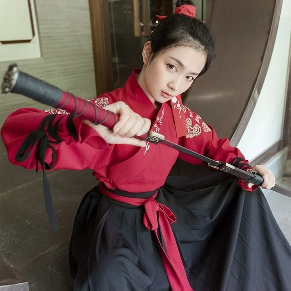 

Женский и мужской косплей оригинальные боевые искусства ханьфу парная одежда в старинном китайском стиле для мужчин и женщин карнавальный ...