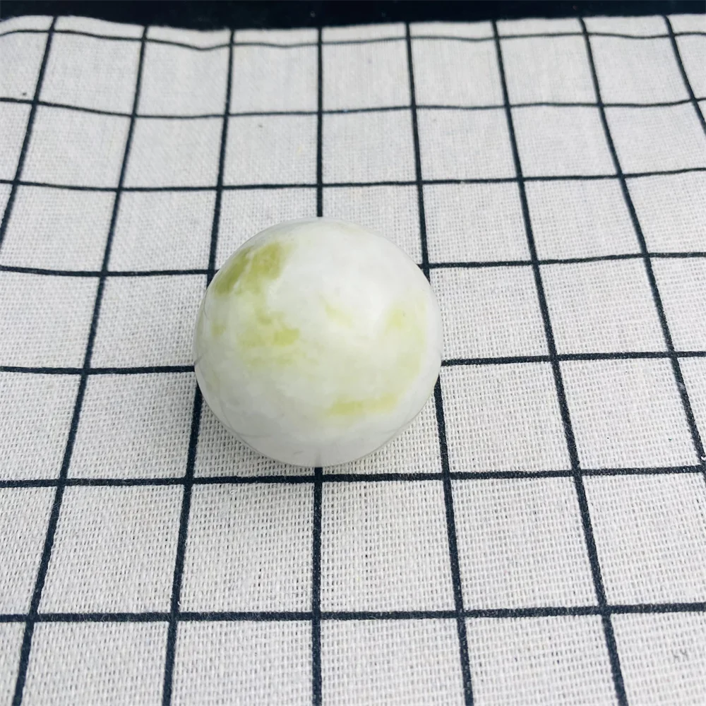 

Натуральный нефритовый мяч для фитнеса