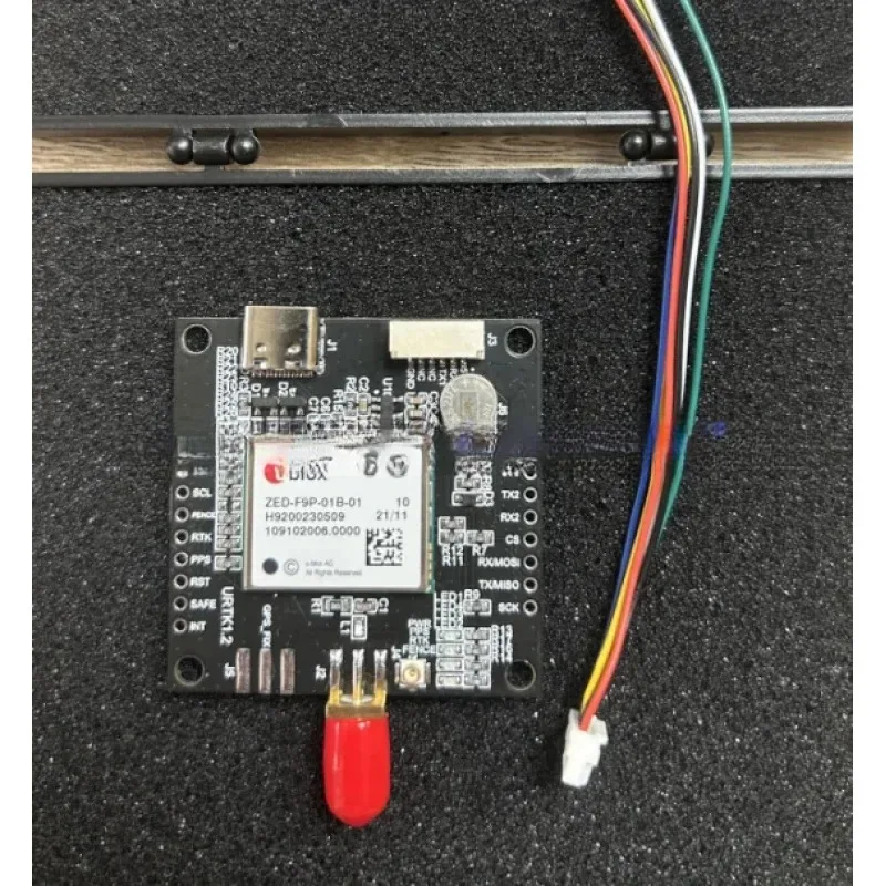 ZED-F9P-01B-01 Отличная плата GNSS работает последовательный I2C ESP32 с управлением и SPI UM980