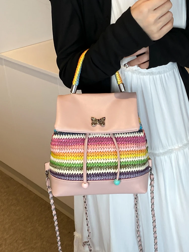 Женский рюкзак на цепочке новый дизайн 2024 сумка из радужного плетения