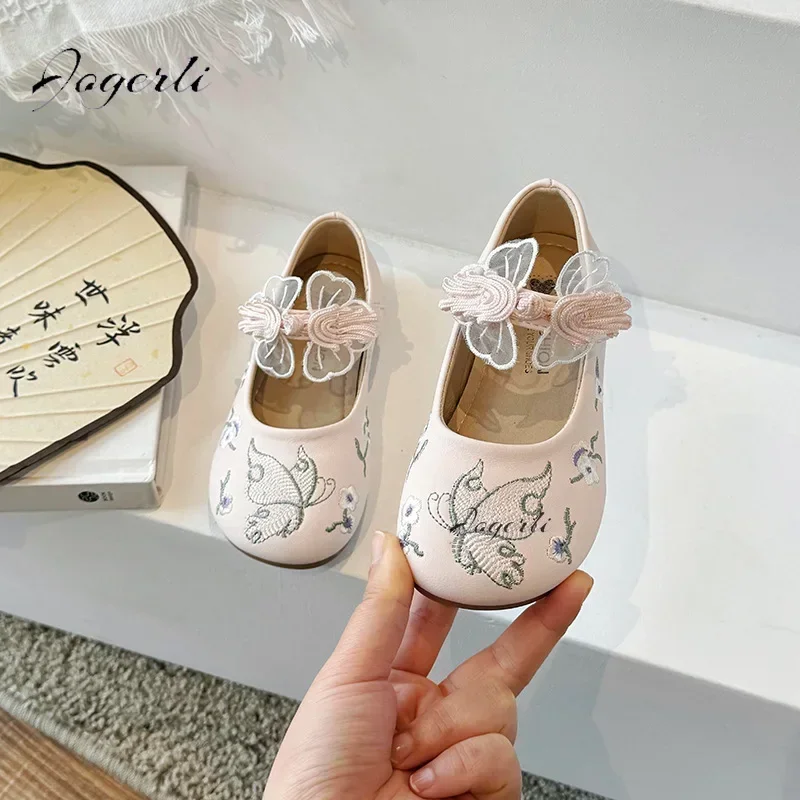 Демисезонные маленькие школьные туфли из искусственной кожи в китайском стиле