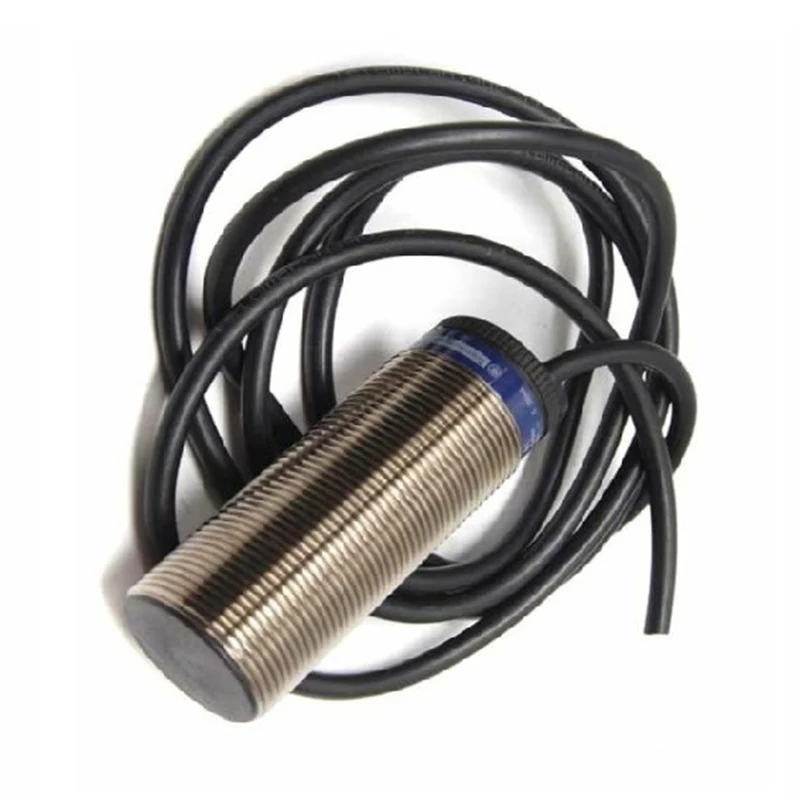 

New Original Fast Delivery XSAV11801