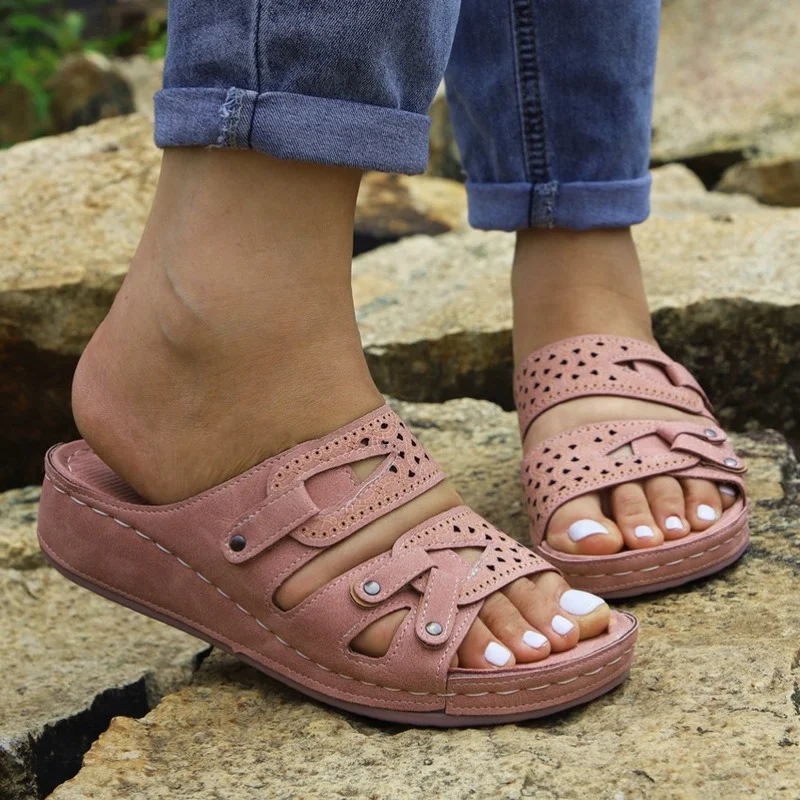 

New Women's Slippers Wedge Outdoor Flip-Flops Comfortable Sandals Leather Casual Open Toe Women's Shoes Vintage Women's Shoes