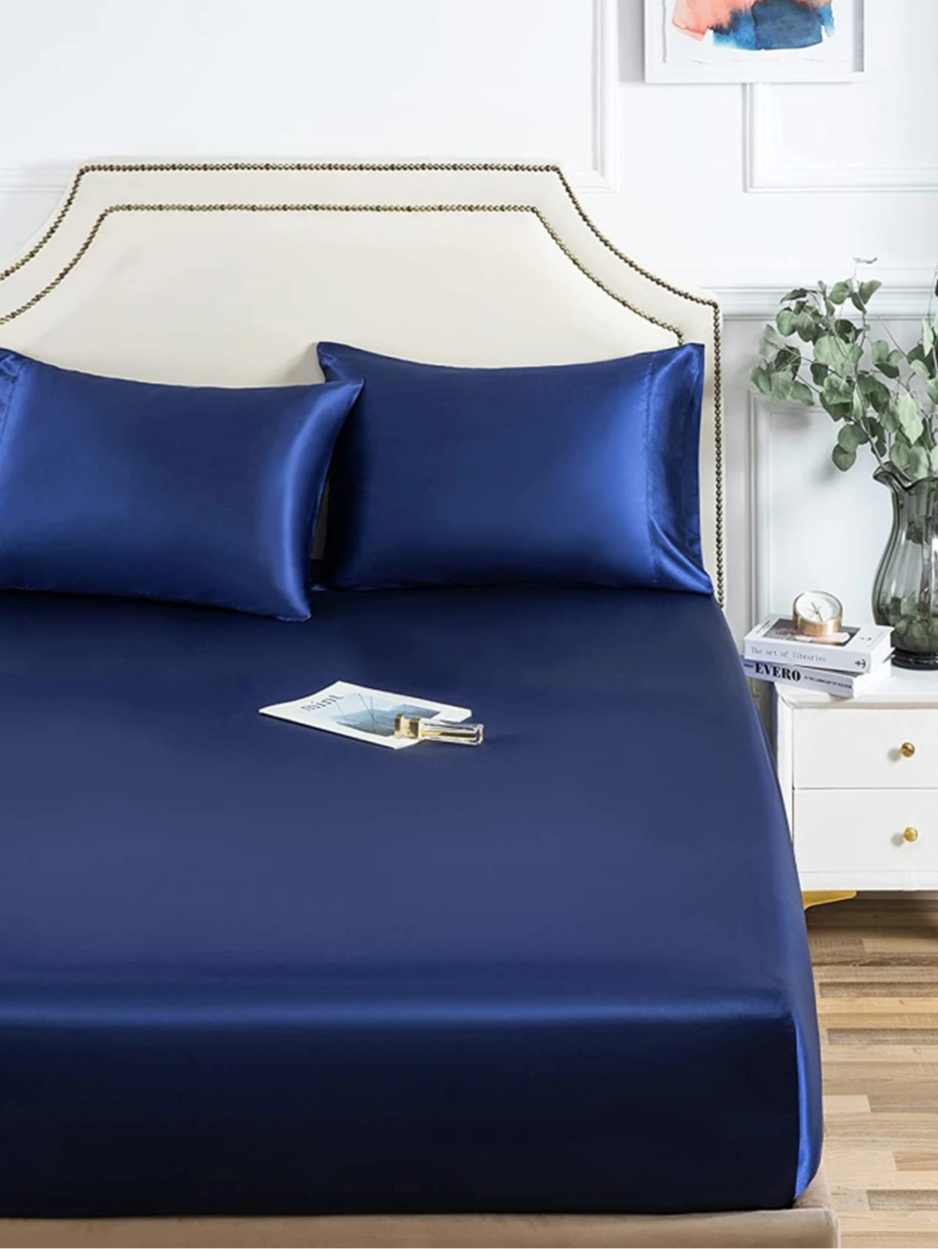 

Satin Silk Imitation Fitted Sheet Solid Color Bed Sheet Elastic Band Mattress Cover Sheets Cover for Bed Queen King Size Cover