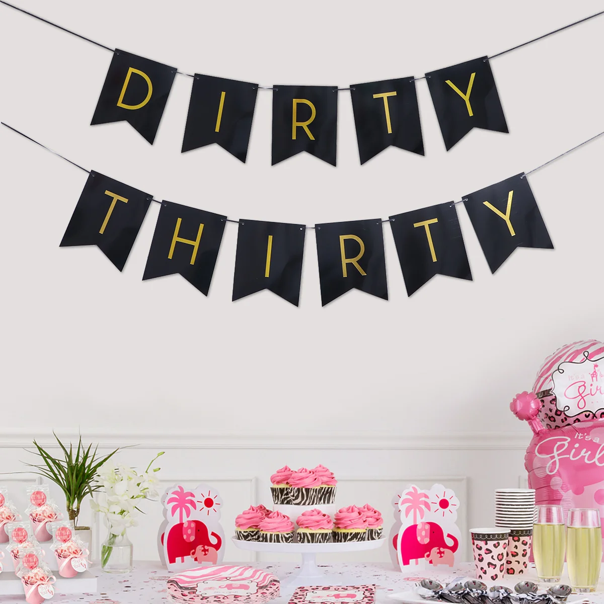 

Birthday Pull Flag Party Decorations Dirty Thirty Letter Gold Fish Tail Pull Flag Paper Banner (Black)