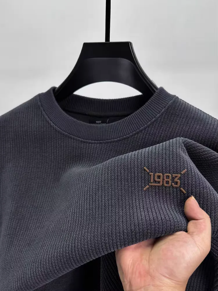 роскошь  Мужской трикотажный свитер осень зима мода новый дизайн